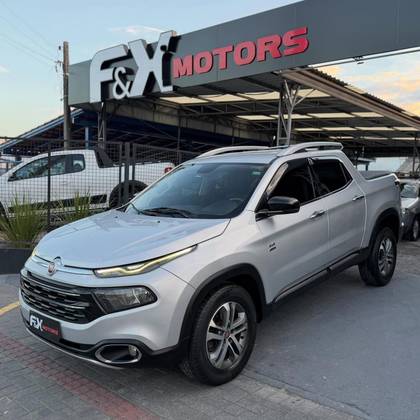 FIAT TORO 2.0 16V TURBO DIESEL VOLCANO 4WD AT9 FIAT TORO 2.0 16V TURBO DIESEL VOLCANO 4WD AT9